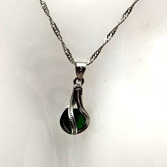 925 Silver Necklace W/ Green Lab Emerald Teardrop Pendant Anniversary Birthday - Picture 4 of 6